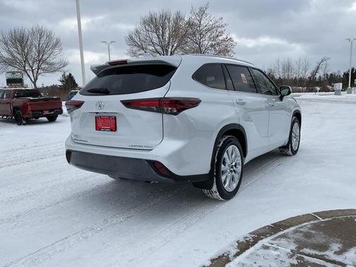 2026 Toyota Highlander Limited