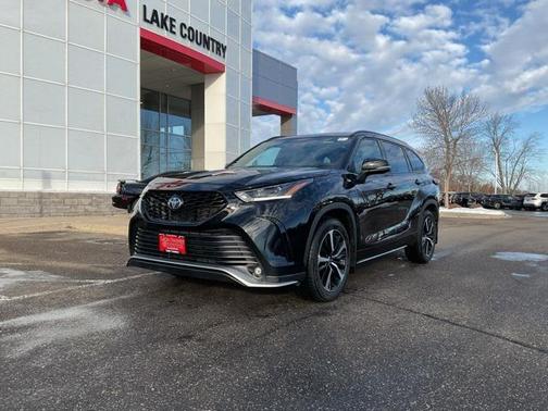 2021 Toyota Highlander XSE