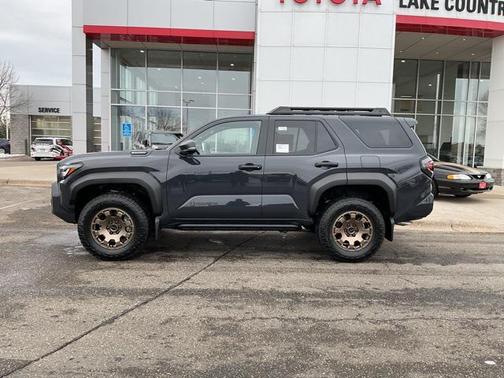 2025 Toyota 4Runner Hybrid Trailhunter