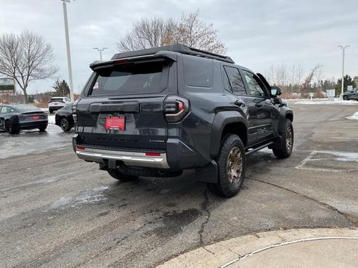 2025 Toyota 4Runner Hybrid Trailhunter