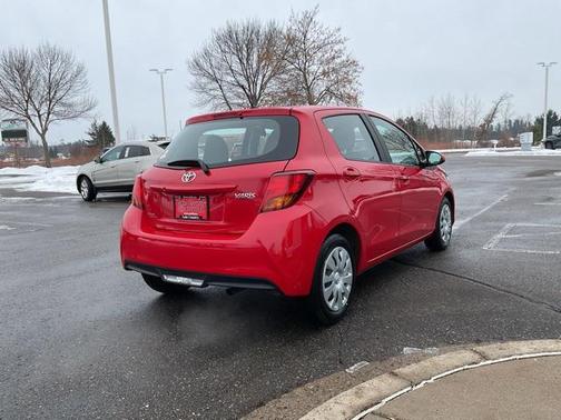2015 Toyota Yaris L