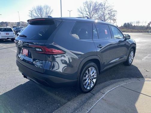 2026 Toyota Grand Highlander Platinum