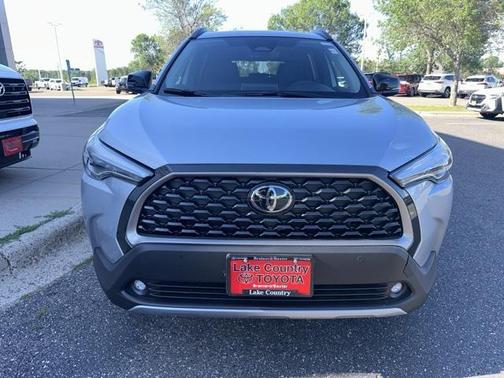 2025 Toyota Corolla Cross XLE