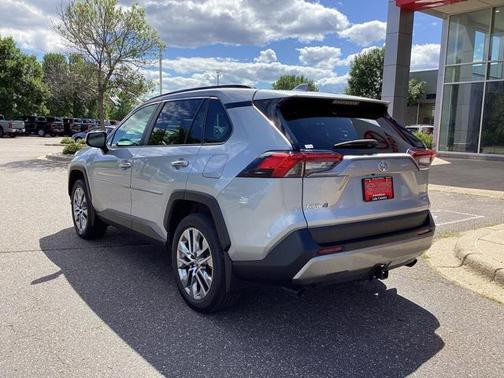 2022 Toyota RAV4 Limited