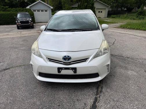 2013 Toyota Prius v Three