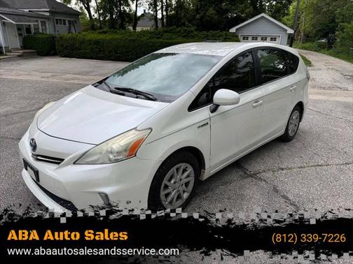 2013 Toyota Prius v Three