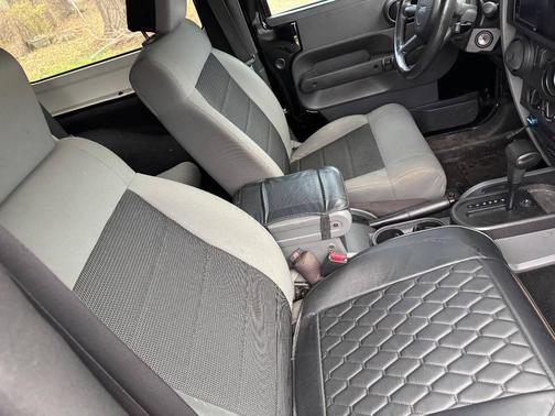 2010 Jeep Wrangler Sport