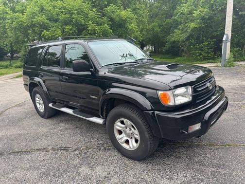 Black 2002 Toyota 4Runner SR5