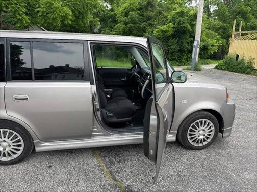 2004 Scion xB Base