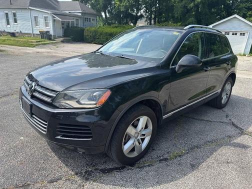2011 Volkswagen Touareg TDI Lux