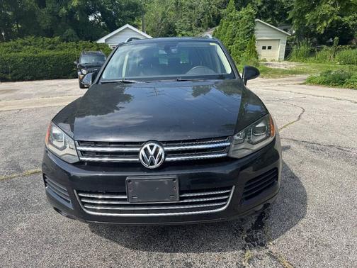 2011 Volkswagen Touareg TDI Lux