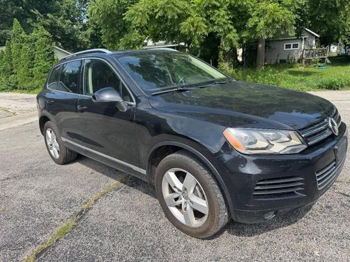 2011 Volkswagen Touareg TDI Lux