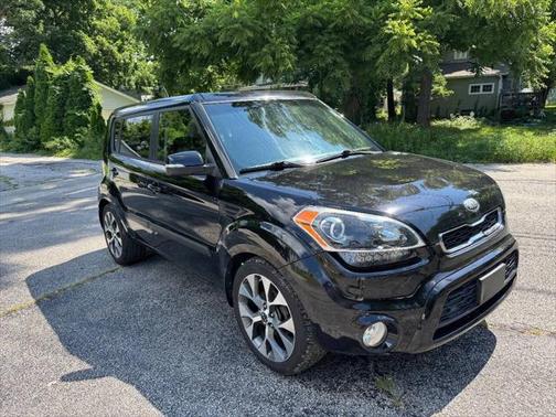 2013 Kia Soul +