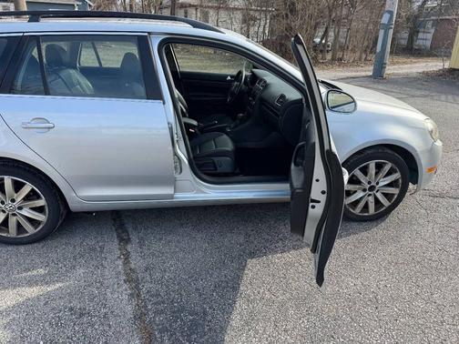 2012 Volkswagen Jetta SportWagen SE