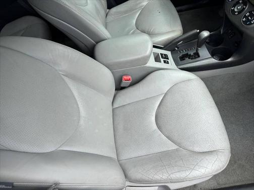 2011 Toyota RAV4 Limited