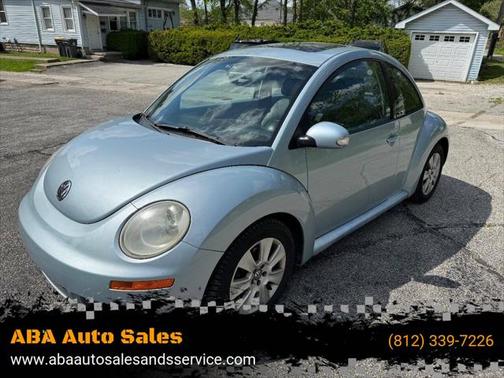 2009 Volkswagen New Beetle S
