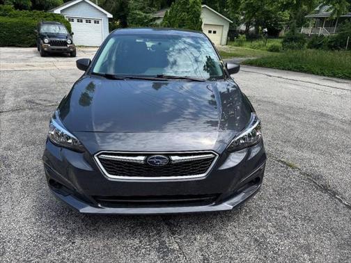 2019 Subaru Impreza 2.0i