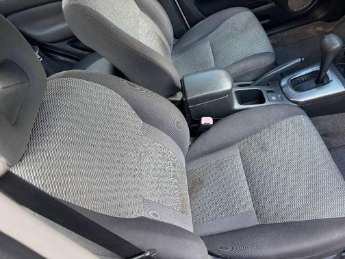 2004 Toyota RAV4 Base