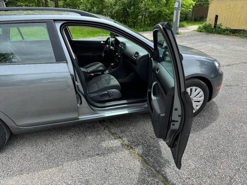 2014 Volkswagen Jetta SportWagen Auto S