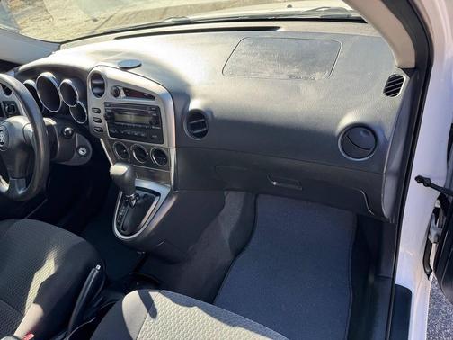 2005 Toyota Matrix XR