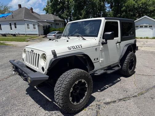 Off White 2009 Jeep Wrangler X