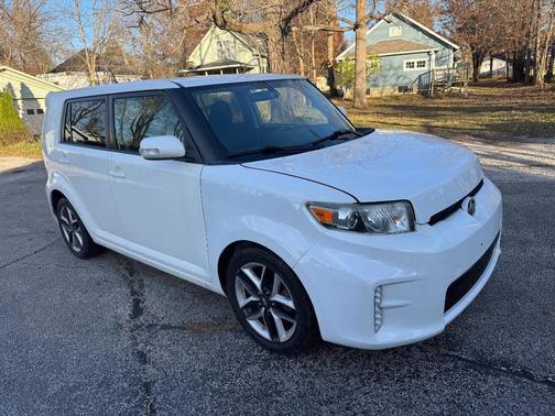 2013 Scion xB 10 Series