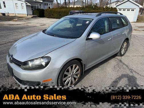 Reflex Silver Metallic 2012 Volkswagen Jetta SportWagen SE