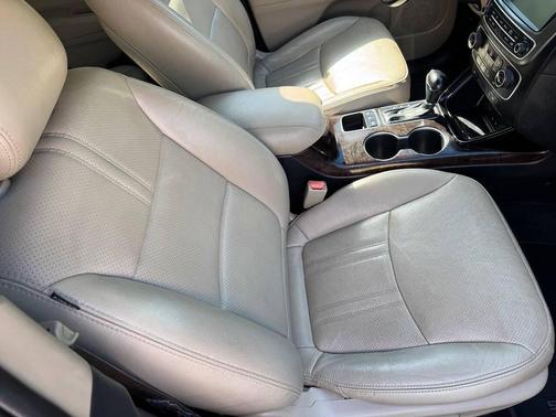 Ebony Black 2015 Kia Sorento EX