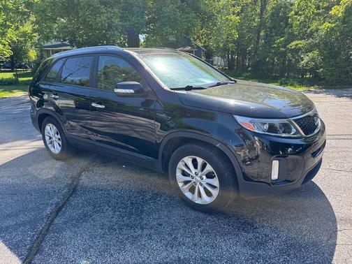 Ebony Black 2015 Kia Sorento EX