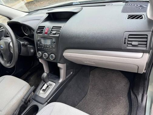 2015 Subaru Forester 2.5i