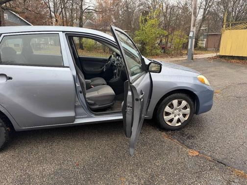2004 Toyota Matrix XR