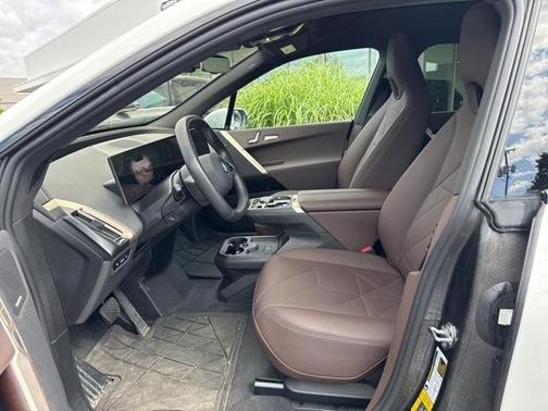 2024 BMW iX xDrive50