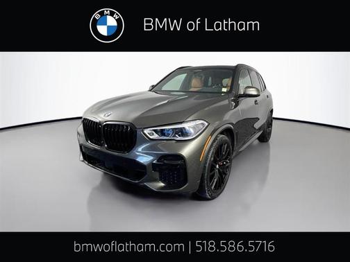 Manhattan Green Metallic 2023 BMW X5 xDrive40i