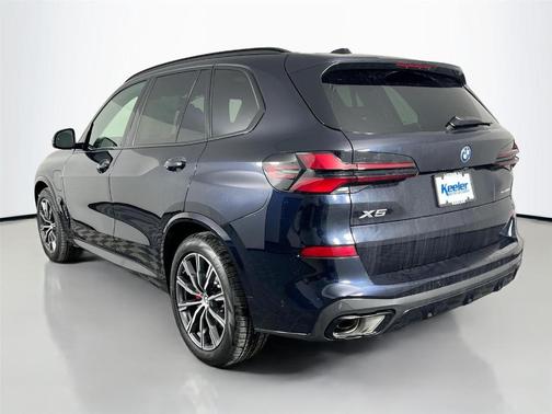 Carbon Black Metallic 2026 BMW X5 PHEV xDrive50e