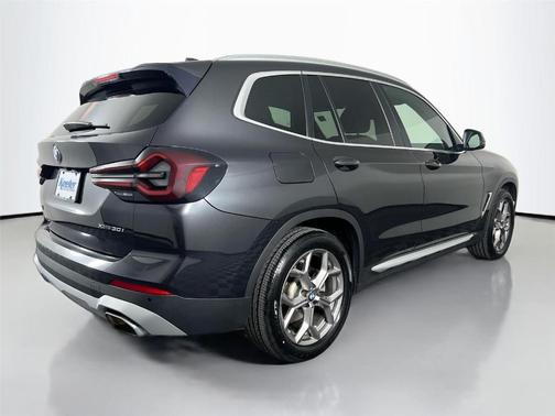 Dark Graphite Metallic 2022 BMW X3 xDrive30i