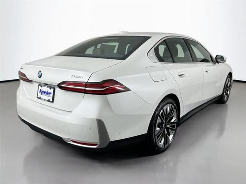 2026 BMW 530 i xDrive