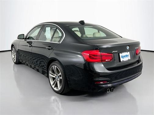 2018 BMW 330 i xDrive