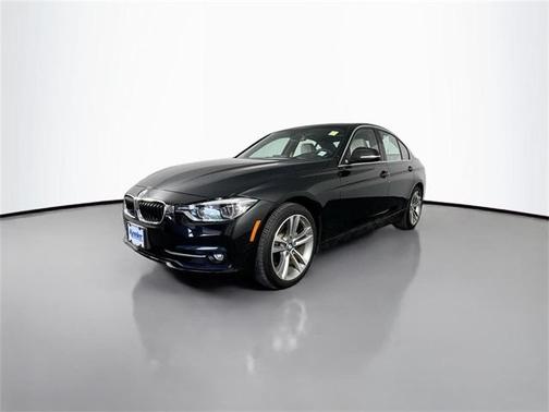 2018 BMW 330 i xDrive