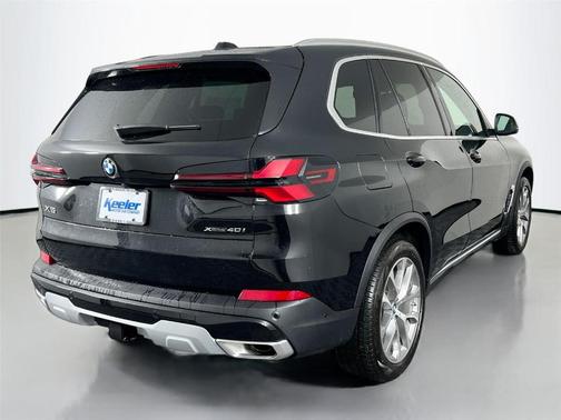 Black Sapphire Metallic 2026 BMW X5 xDrive40i