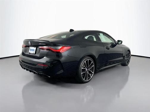 Black Sapphire Metallic 2023 BMW M440 i xDrive