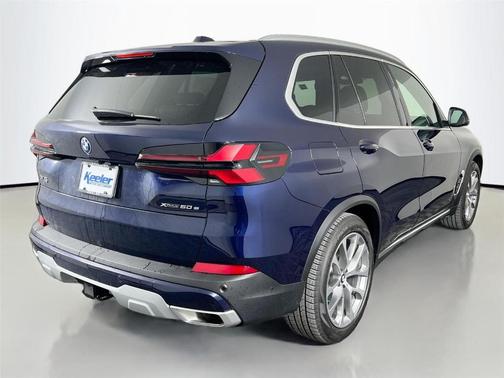 Tanzanite Blue II Metallic 2026 BMW X5 PHEV xDrive50e