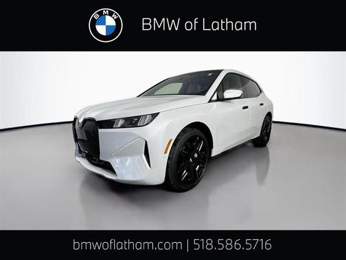 Mineral White Metallic 2026 BMW iX xDrive45