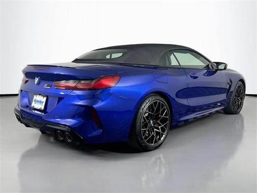 2022 BMW M8 Competition