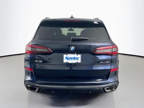 Carbon Black Metallic 2023 BMW X5 xDrive40i