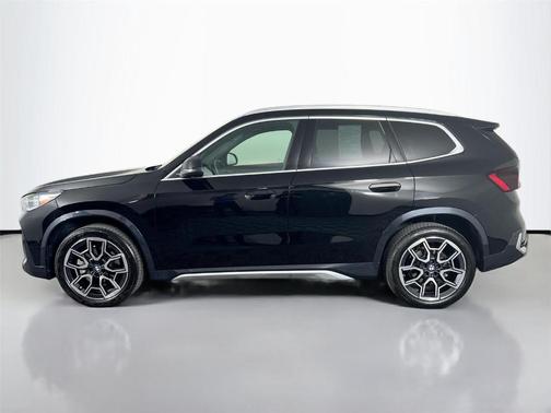 Jet Black 2025 BMW X1 xDrive28i