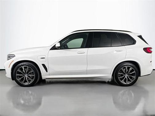 2022 BMW X5 PHEV xDrive45e