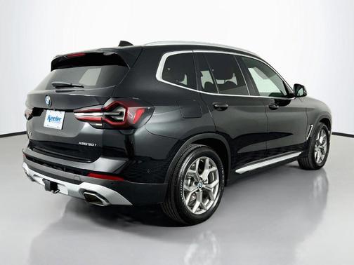 Black Sapphire Metallic 2023 BMW X3 xDrive30i