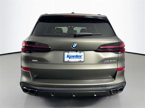 2025 BMW X5 M60i