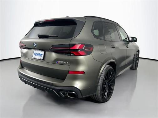 2025 BMW X5 M60i