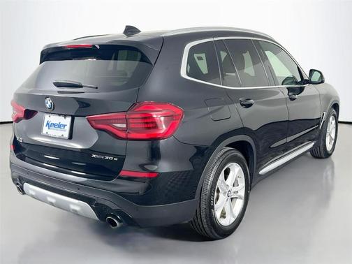 Black Sapphire Metallic 2021 BMW X3 PHEV xDrive30e